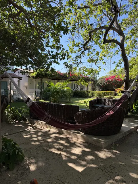 Rede à sombra — Barra Beach House, Fortim